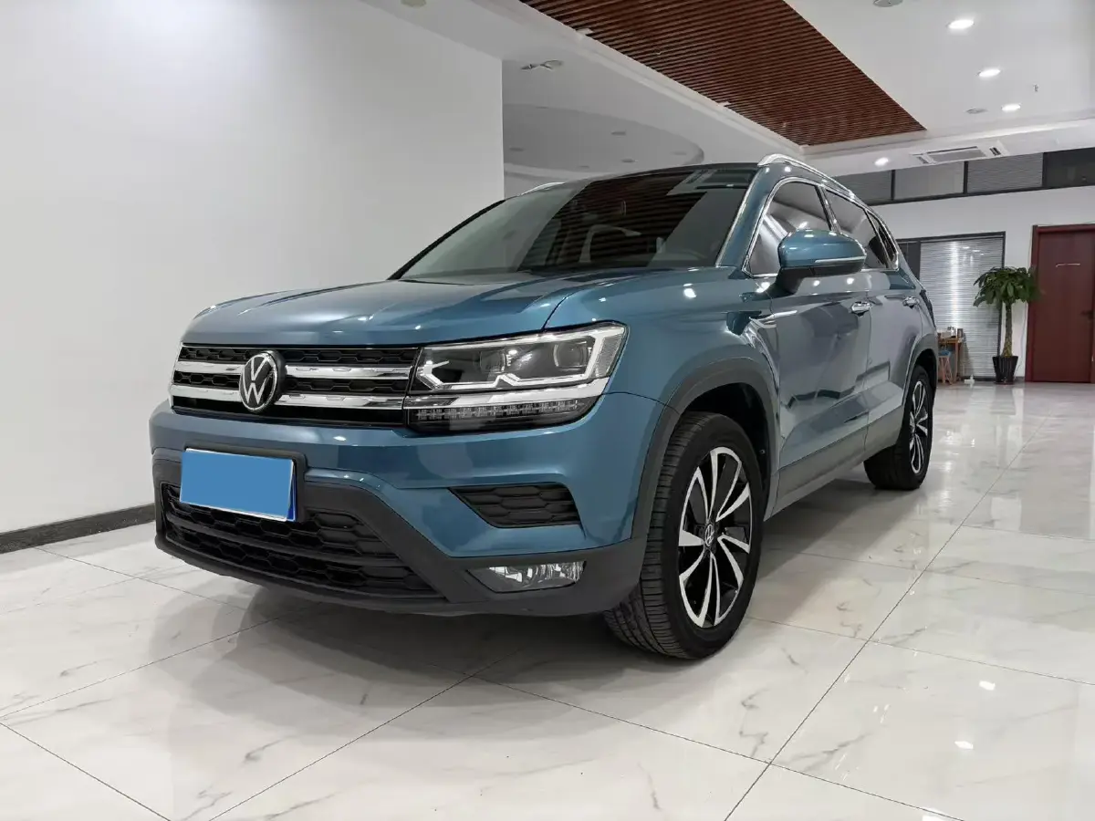 2021 Volkswagen Tharu 1.4T 150HP L4 7DCT