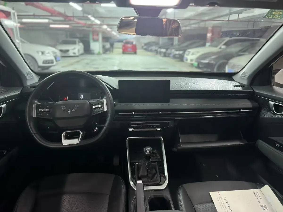 2022 WuLing XingChi 1.5L 99HP L4 6MT,autocango,china used car exporter,china ev exporter,chinese used car exporter,chinese used ev exporter