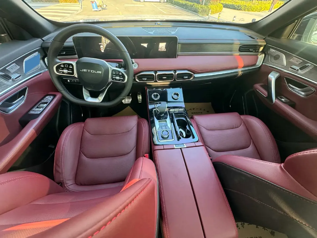 2021 Jetour X70 1.6T 197HP L4 7DCT,autocango,china used car exporter,china ev exporter,chinese used car exporter,chinese used ev exporter