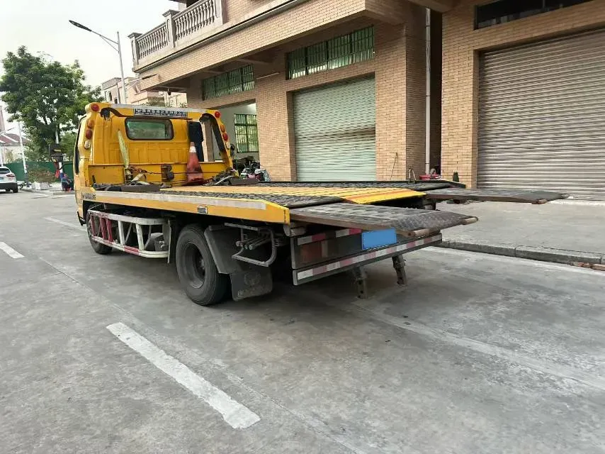 2016 Qoros 3 1.6L 126HP L4 6MT,autocango,china used car exporter,china ev exporter,chinese used car exporter,chinese used ev exporter