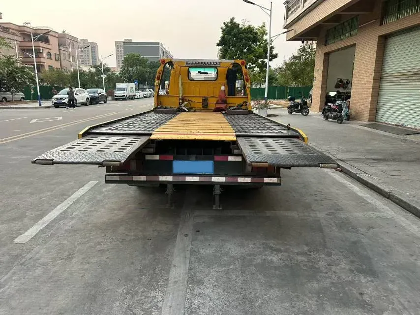 2016 Qoros 3 1.6L 126HP L4 6MT,autocango,china used car exporter,china ev exporter,chinese used car exporter,chinese used ev exporter