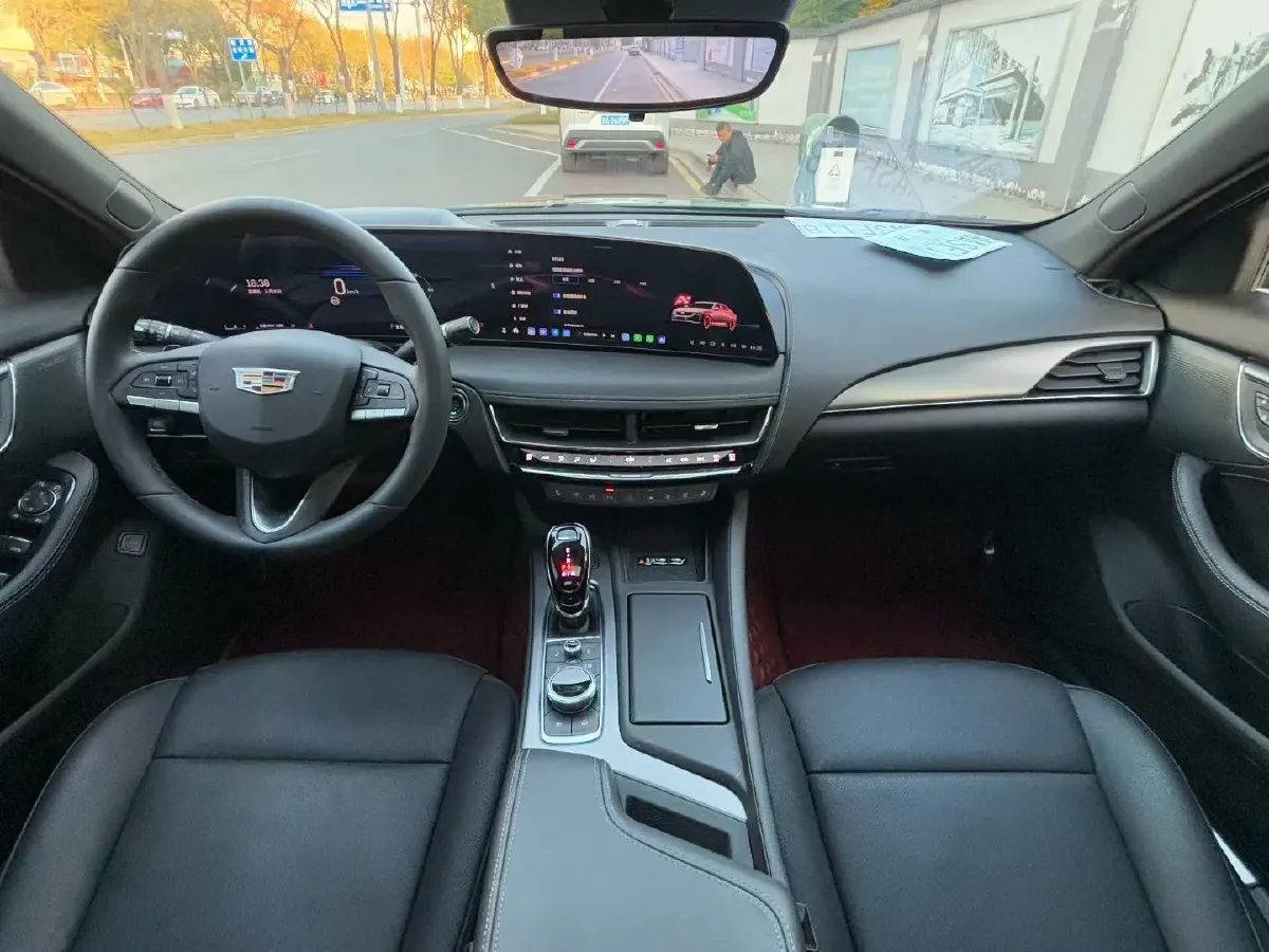 2025 Cadillac CT5 2.0T 237HP L4 10AT,autocango,china used car exporter,china ev exporter,chinese used car exporter,chinese used ev exporter