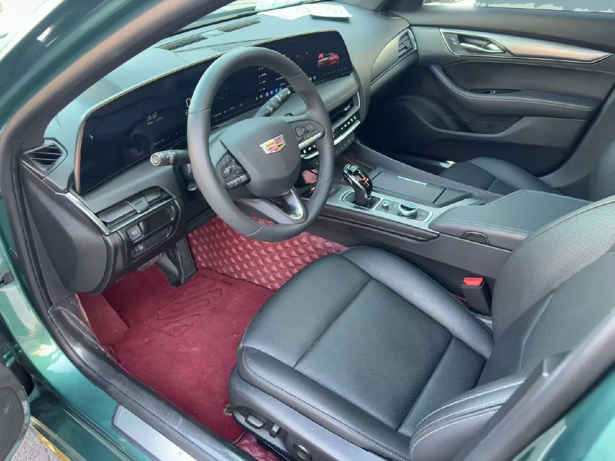 2025 Cadillac CT5 2.0T 237HP L4 10AT,autocango,china used car exporter,china ev exporter,chinese used car exporter,chinese used ev exporter