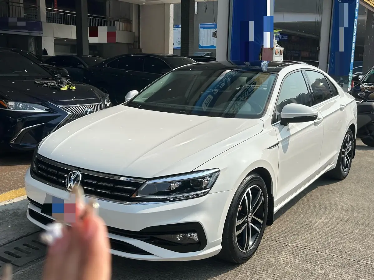 2019 Volkswagen Passat 1.4T 150HP L4 7DCT