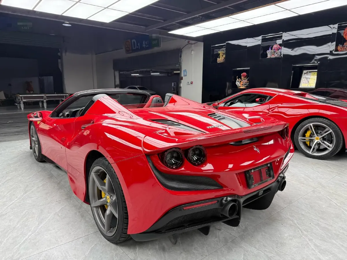 2020 Ferrari F8 3.9T 720HP V8 7DCT,autocango,china used car exporter,china ev exporter,chinese used car exporter,chinese used ev exporter