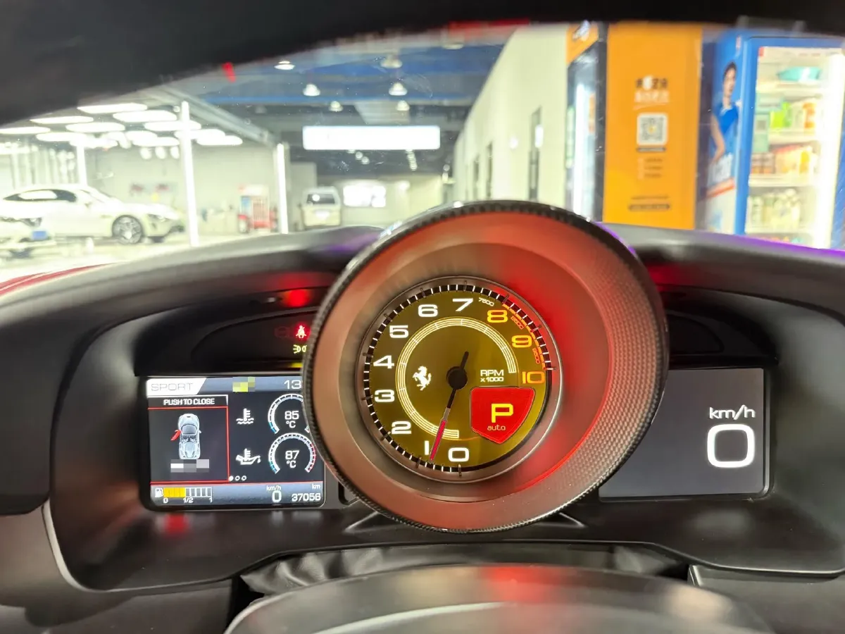 2020 Ferrari F8 3.9T 720HP V8 7DCT,autocango,china used car exporter,china ev exporter,chinese used car exporter,chinese used ev exporter