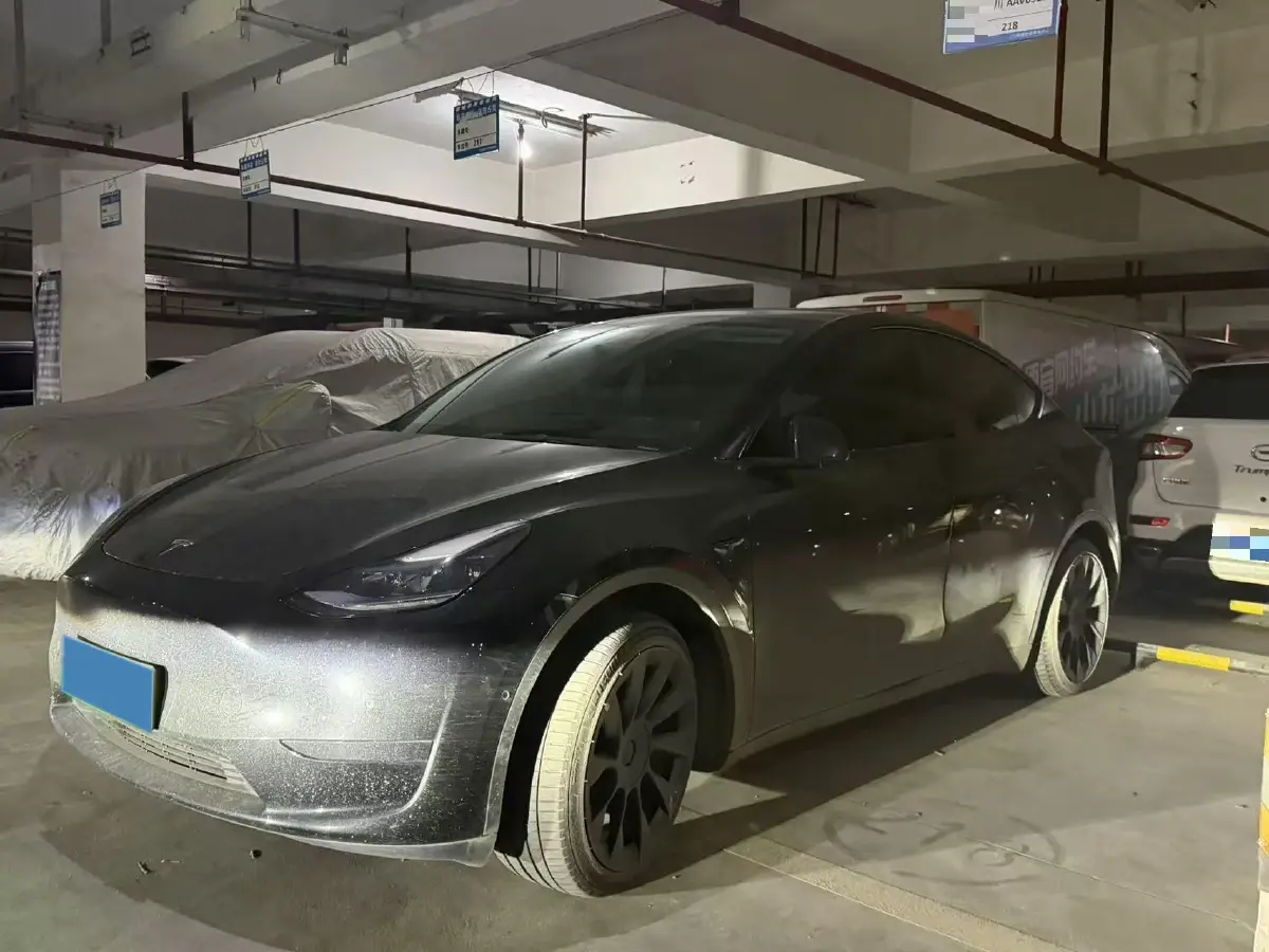 2022 Tesla Model Y BEV 60KWH