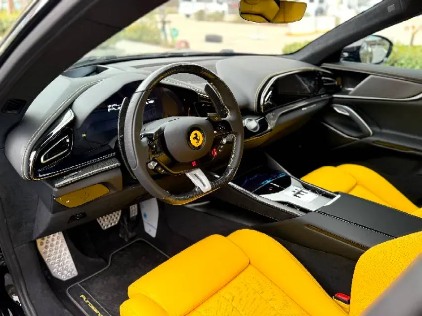 2023 Ferrari Purosangue 6.5L 725HP V12 8DCT,autocango,china used car exporter,china ev exporter,chinese used car exporter,chinese used ev exporter