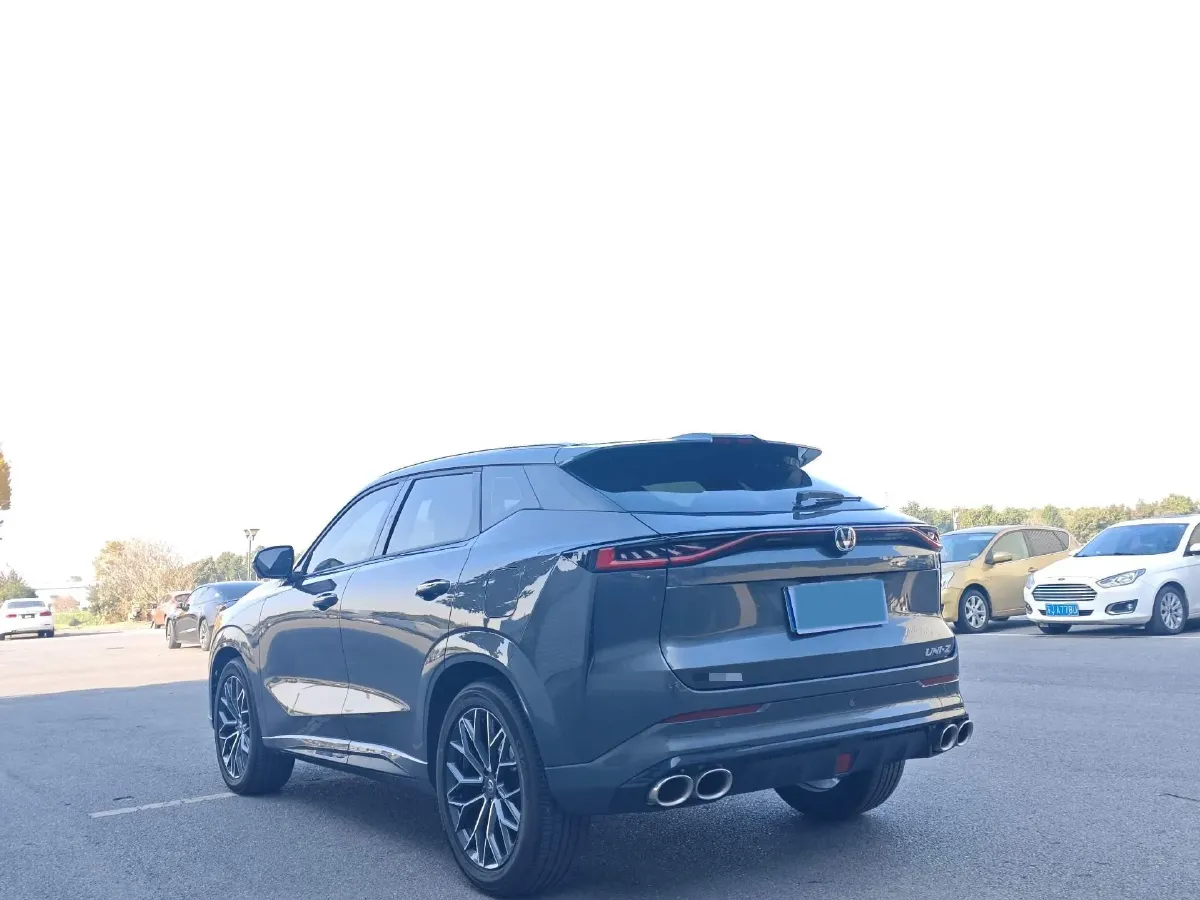 2025 ChangAn UNI-Z 1.5T 188HP L4 7DCT,autocango,china used car exporter,china ev exporter,chinese used car exporter,chinese used ev exporter