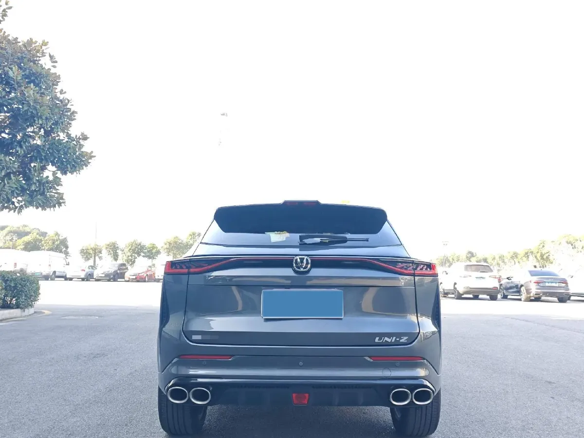 2025 ChangAn UNI-Z 1.5T 188HP L4 7DCT,autocango,china used car exporter,china ev exporter,chinese used car exporter,chinese used ev exporter