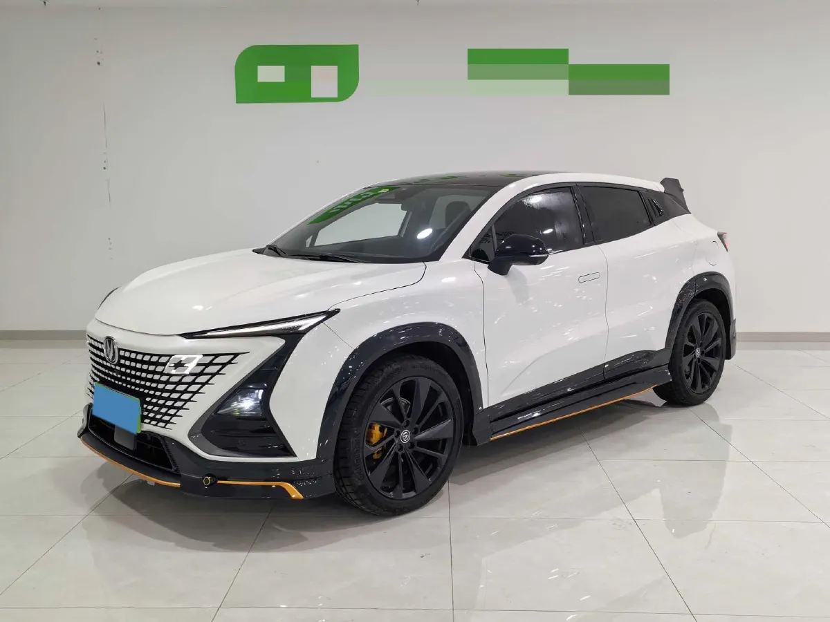 2022 ChangAn UNI-T 1.5T 188HP L4 7DCT,autocango,china used car exporter,china ev exporter,chinese used car exporter,chinese used ev exporter