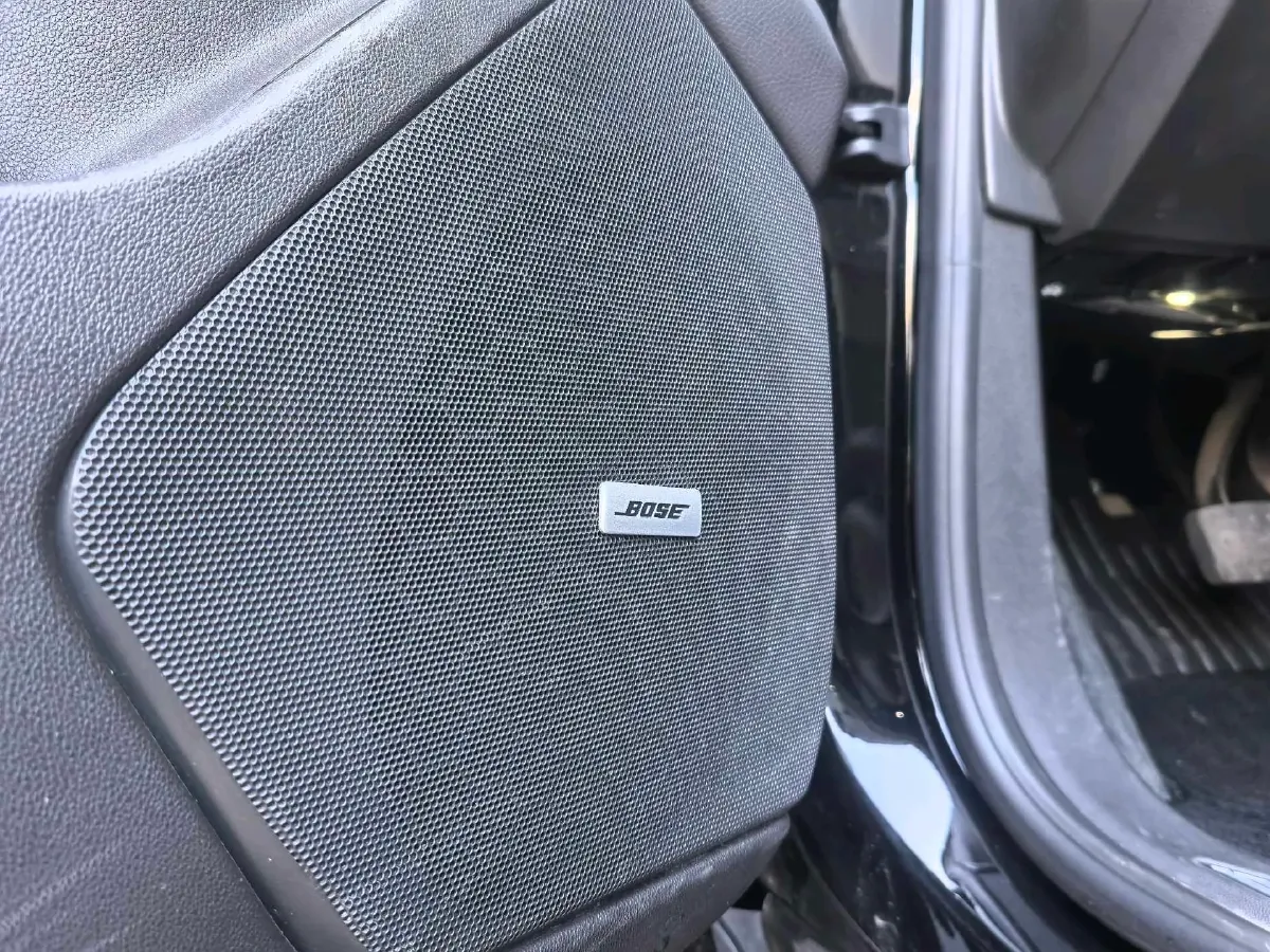 2022 Cadillac XT5 2.0T 237HP L4 9AT,autocango,china used car exporter,china ev exporter,chinese used car exporter,chinese used ev exporter