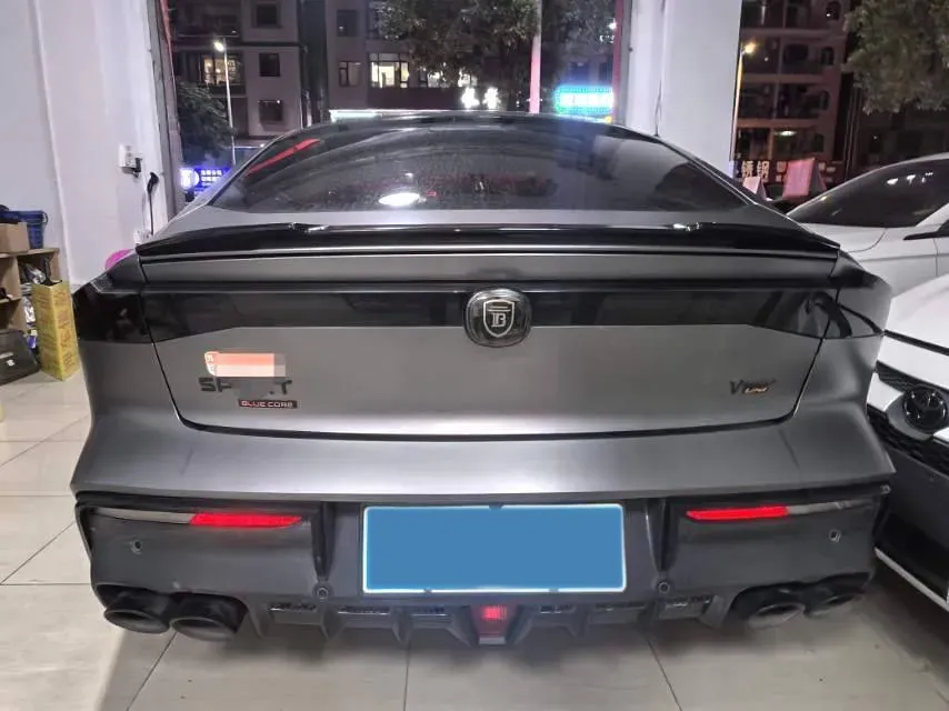 2022 ChangAn UNI-V 2.0T 233HP L4 8AT,autocango,china used car exporter,china ev exporter,chinese used car exporter,chinese used ev exporter