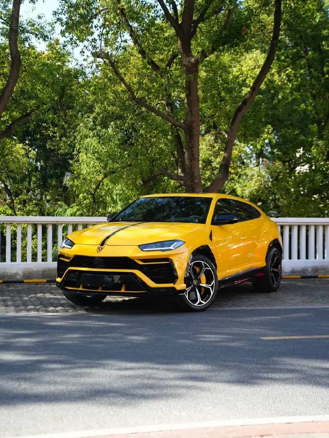 2018 Lamborghini Urus 4.0T 650HP V8 8AT