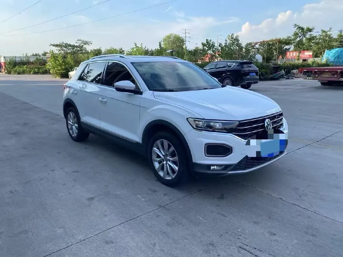 2019 Volkswagen T-Roc 1.4T 131HP L4 7DCT,autocango,china used car exporter,china ev exporter,chinese used car exporter,chinese used ev exporter