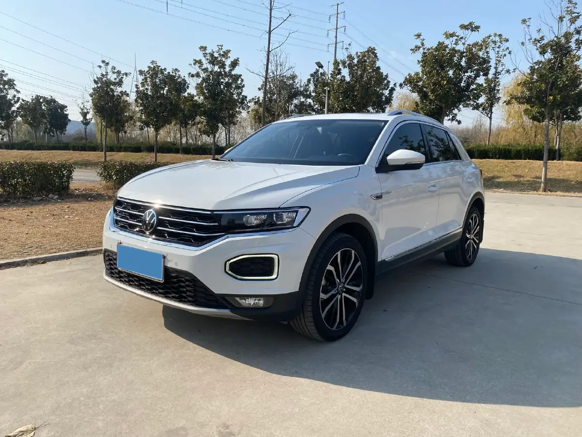 2022 Volkswagen T-Roc 1.4T 150HP L4 7DCT
