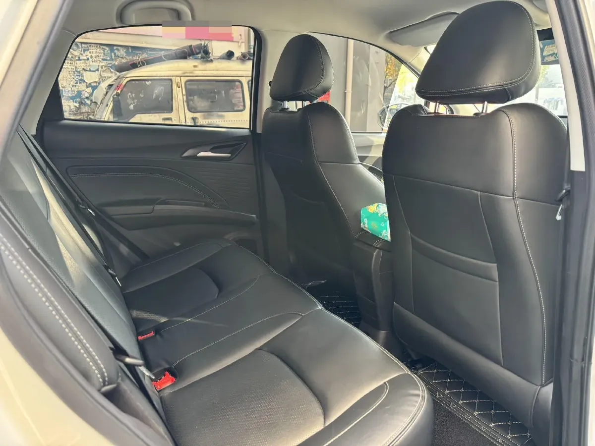 2022 ChangAn Oshan X7 Plus 1.5T 188HP L4 7DCT,autocango,china used car exporter,china ev exporter,chinese used car exporter,chinese used ev exporter