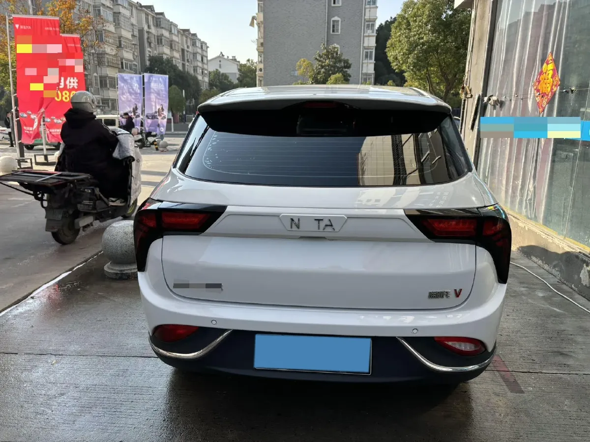 2022 ChangAn Oshan X7 Plus 1.5T 188HP L4 7DCT,autocango,china used car exporter,china ev exporter,chinese used car exporter,chinese used ev exporter