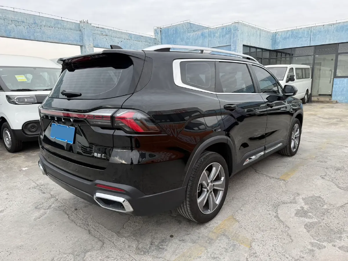 2024 Geely Okavango L 2.0T 218HP L4 7DCT,autocango,china used car exporter,china ev exporter,chinese used car exporter,chinese used ev exporter