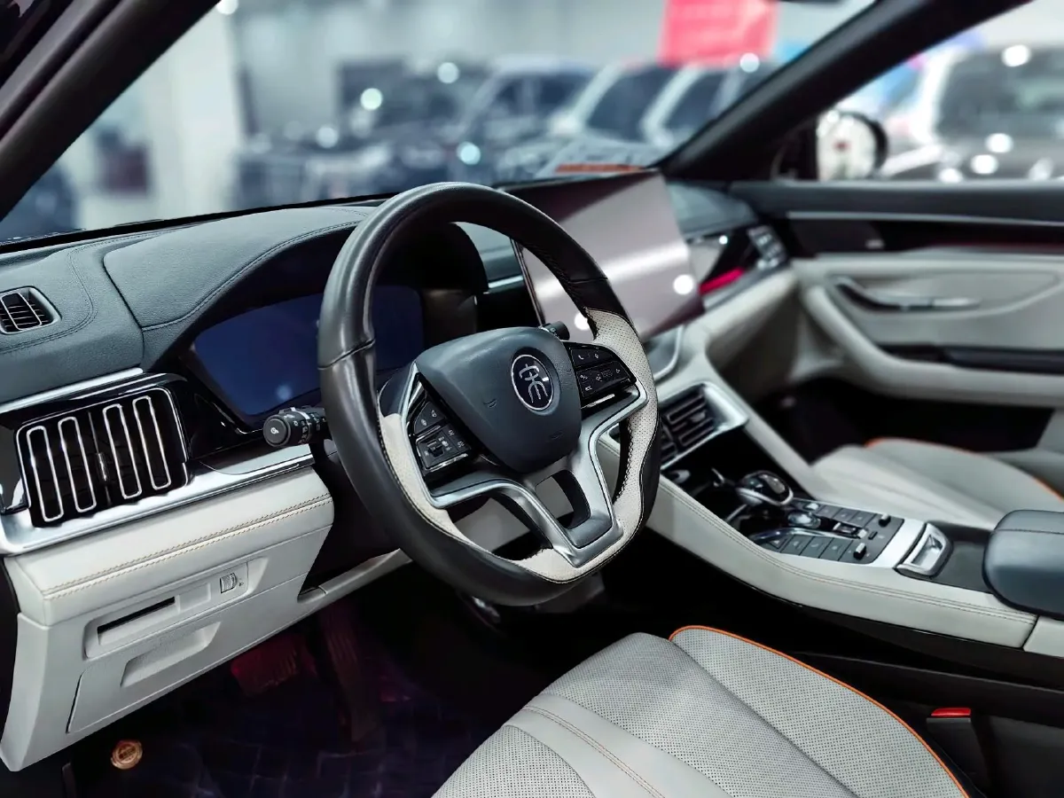 2022 Geely JiaJi 1.5T 177HP L3 7DCT PHEV 15.5KWH,autocango,china used car exporter,china ev exporter,chinese used car exporter,chinese used ev exporter