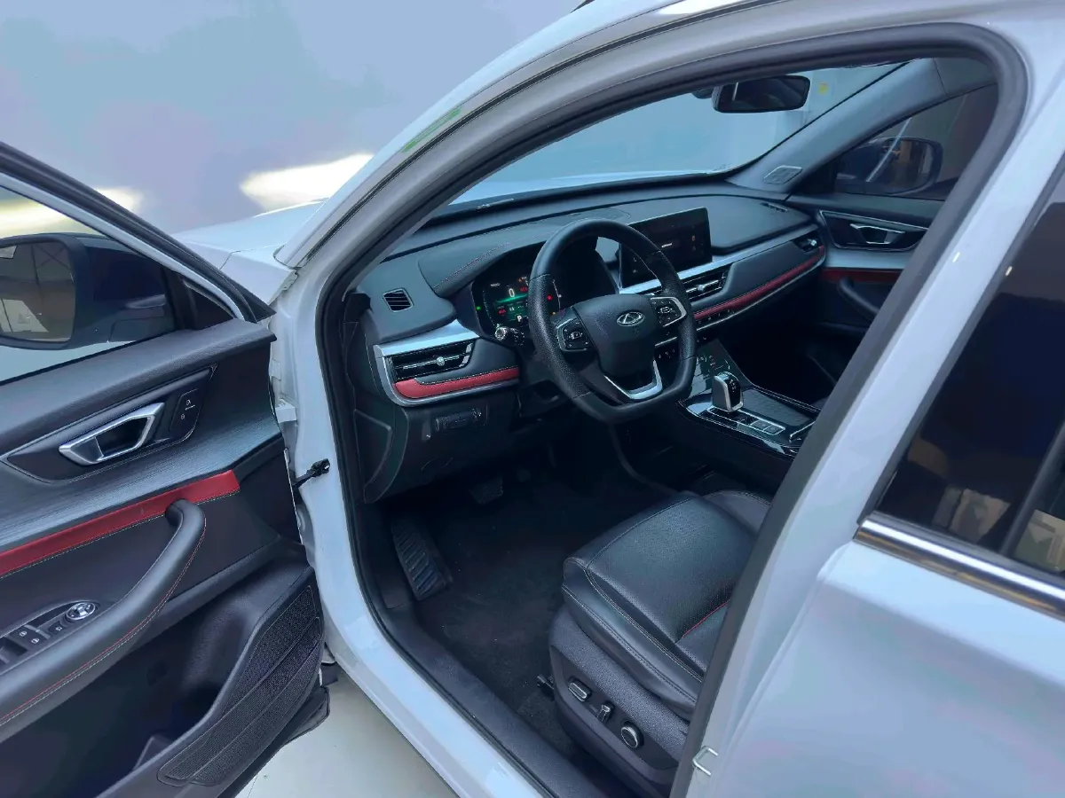 2022 Chery Tiggo 7 1.5T 156HP L4 CVT,autocango,china used car exporter,china ev exporter,chinese used car exporter,chinese used ev exporter