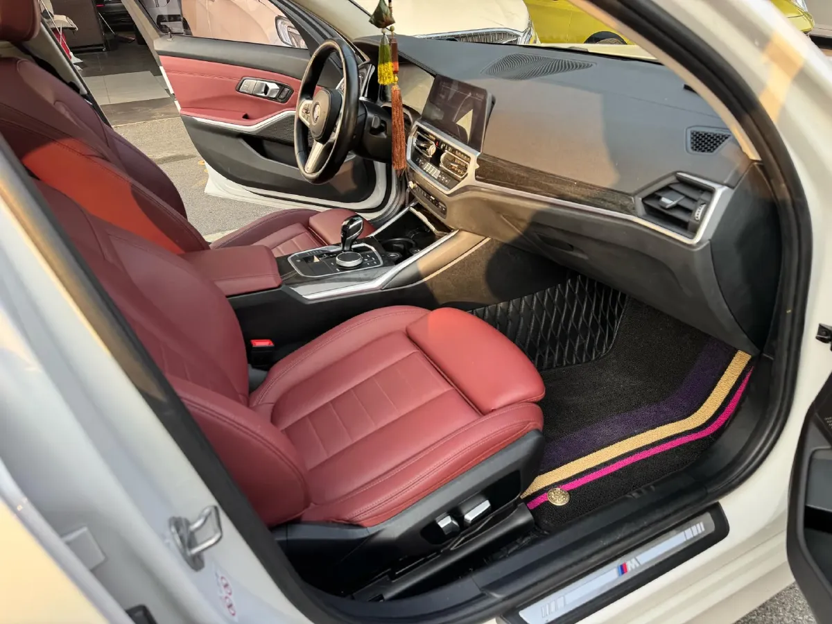 2021 BMW 3 Series 2.0T 184HP L4 8AT,autocango,china used car exporter,china ev exporter,chinese used car exporter,chinese used ev exporter