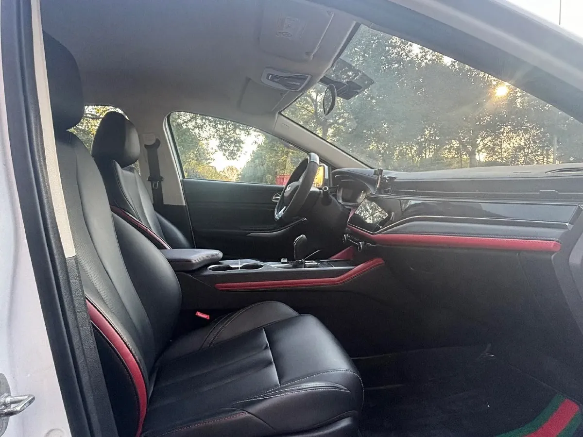 2021 Chery Arrizo 5 Plus 1.5T 156HP L4 5MT,autocango,china used car exporter,china ev exporter,chinese used car exporter,chinese used ev exporter