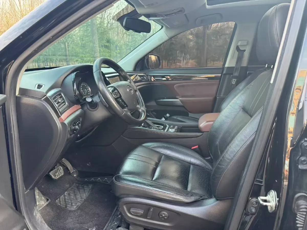 2017 GAC Trumpchi GS8 2.0T 201HP L4 6AT,autocango,china used car exporter,china ev exporter,chinese used car exporter,chinese used ev exporter