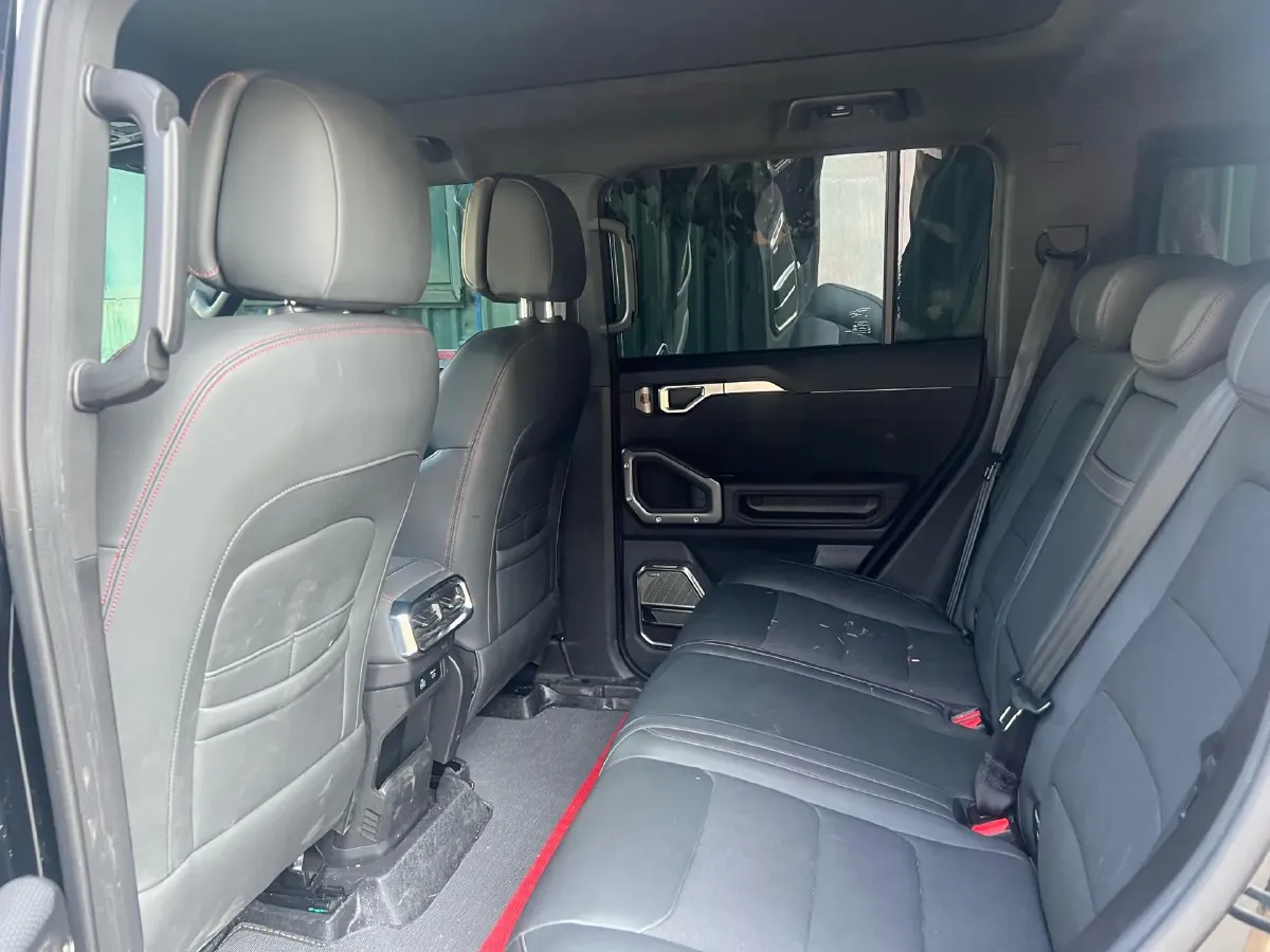 2023 Jetour Traveller 2.0T 254HP L4 7DCT,autocango,china used car exporter,china ev exporter,chinese used car exporter,chinese used ev exporter