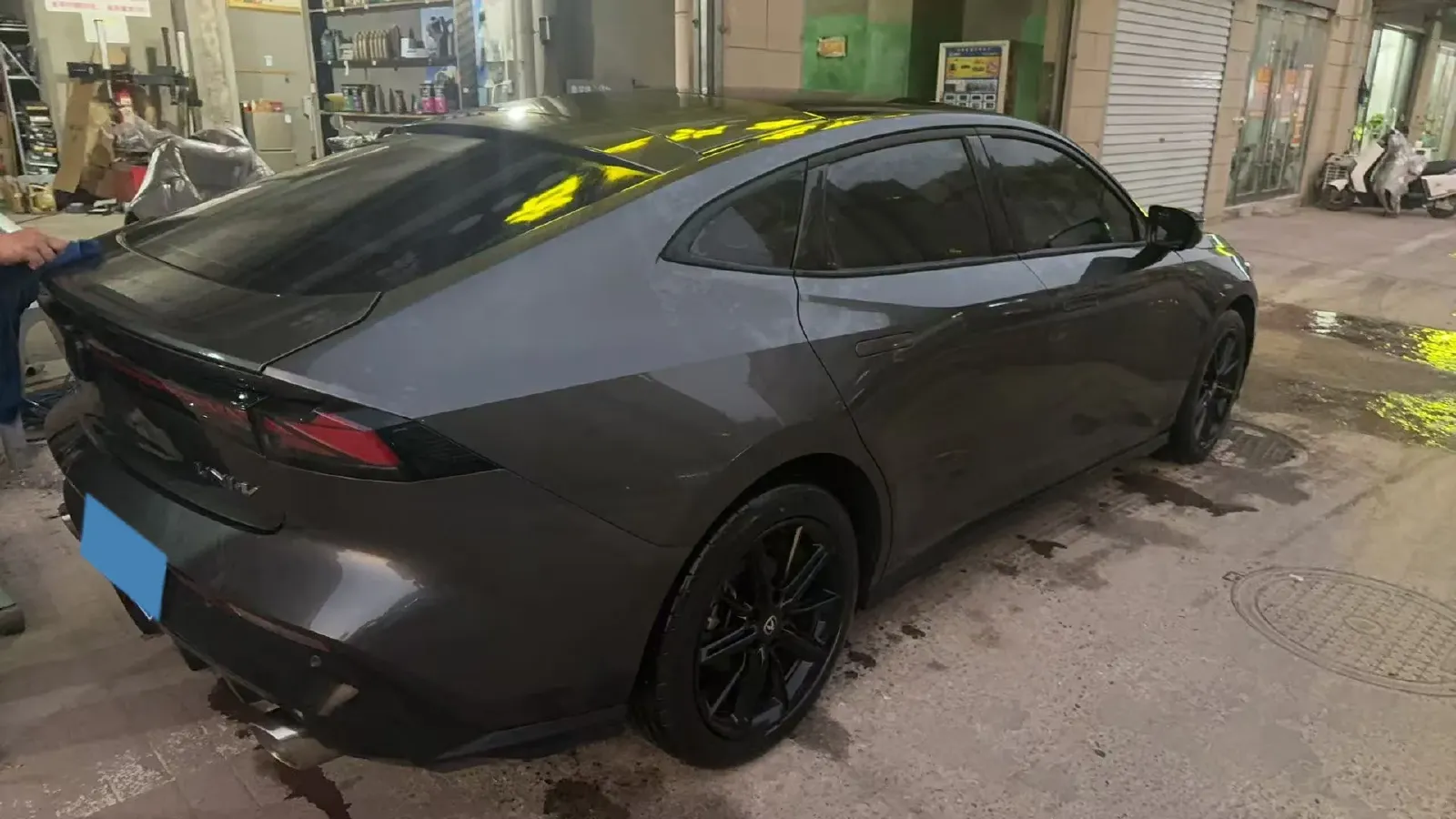 2022 ChangAn UNI-V 1.5T 188HP L4 7DCT,autocango,china used car exporter,china ev exporter,chinese used car exporter,chinese used ev exporter