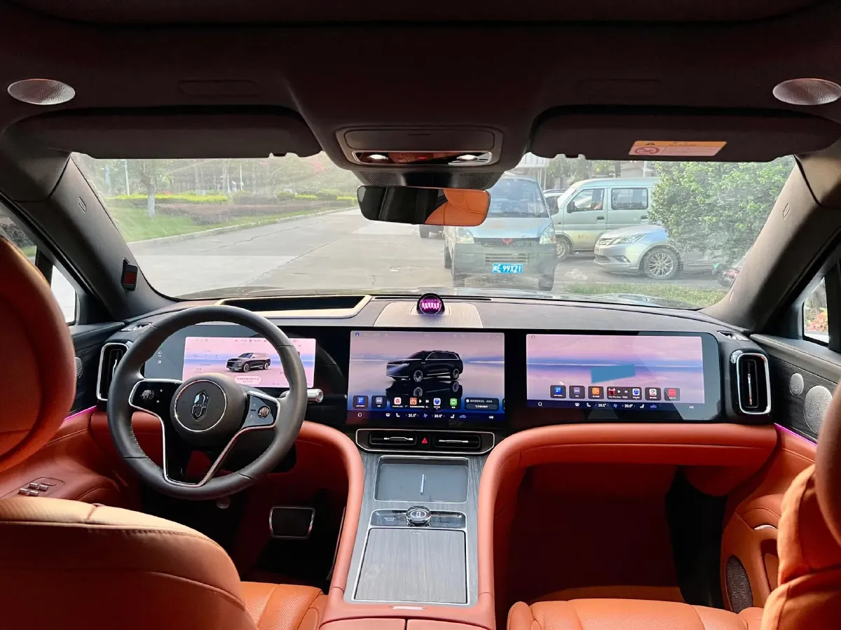 2024 AITO AITO M9 1.5T 152HP L4 REEV 52KWH,autocango,china used car exporter,china ev exporter,chinese used car exporter,chinese used ev exporter