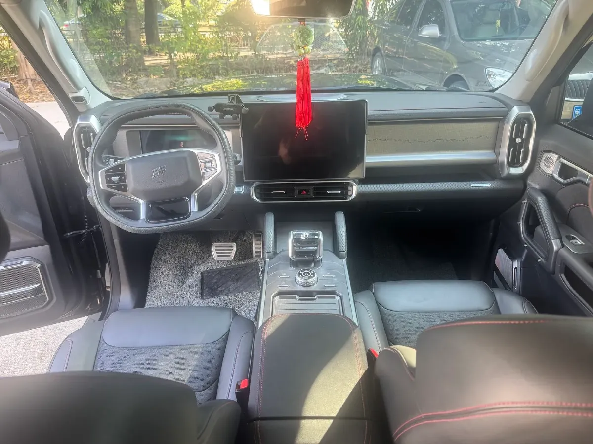 2023 Jetour Traveller 2.0T 254HP L4 8AT,autocango,china used car exporter,china ev exporter,chinese used car exporter,chinese used ev exporter