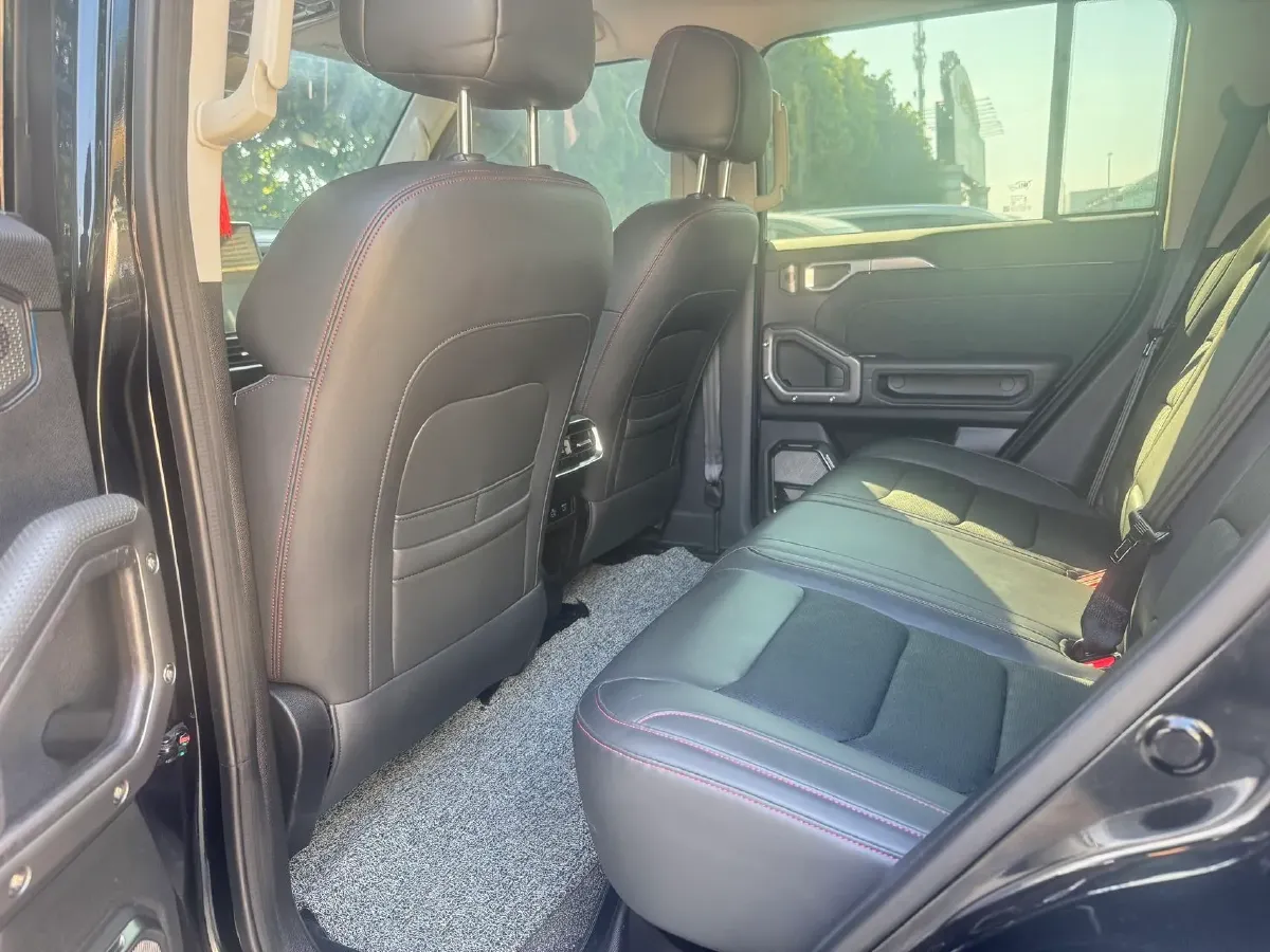 2023 Jetour Traveller 2.0T 254HP L4 8AT,autocango,china used car exporter,china ev exporter,chinese used car exporter,chinese used ev exporter