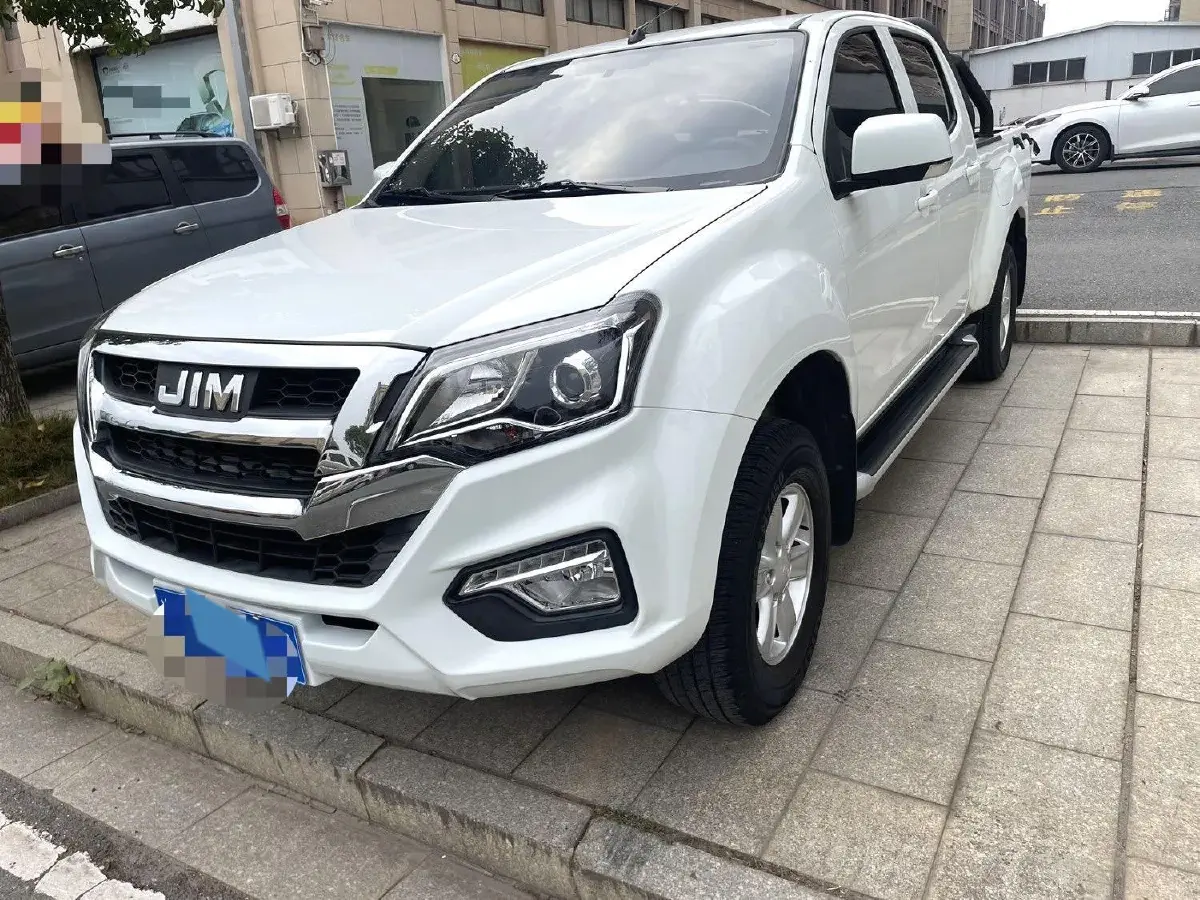 2022 Isuzu RE-MAX Jim 2.8T 120HP L4 5MT