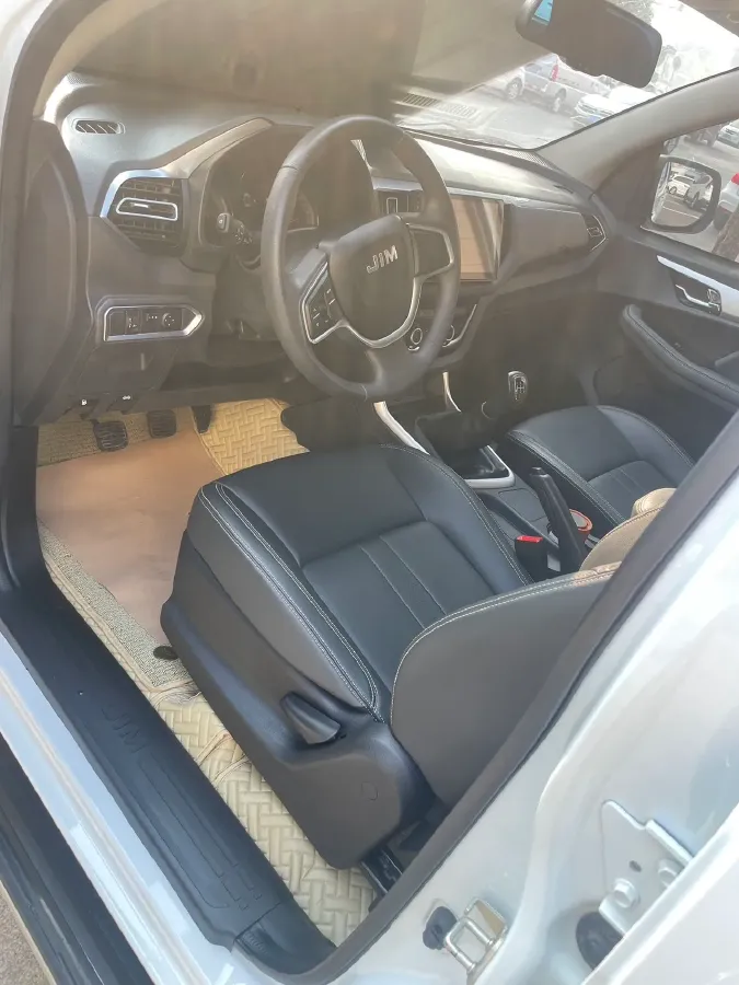 2022 Isuzu RE-MAX Jim 2.8T 120HP L4 5MT,autocango,china used car exporter,china ev exporter,chinese used car exporter,chinese used ev exporter