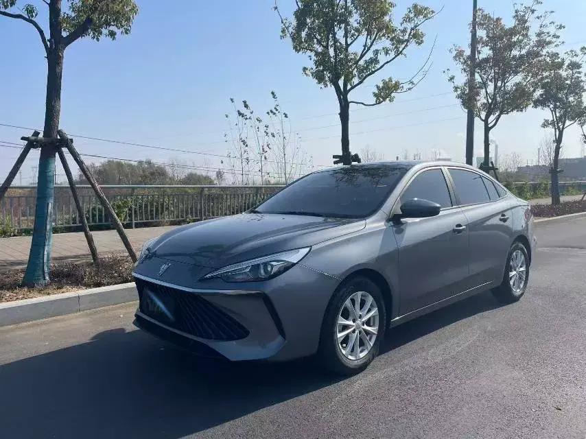 2023 Roewe i5 1.5L 129HP L4 5MT