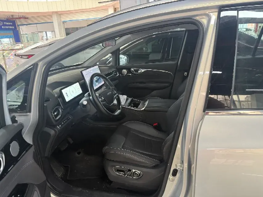 2024 BeiJing Auto EU5 Plus BEV 60.7KWH,autocango,china used car exporter,china ev exporter,chinese used car exporter,chinese used ev exporter