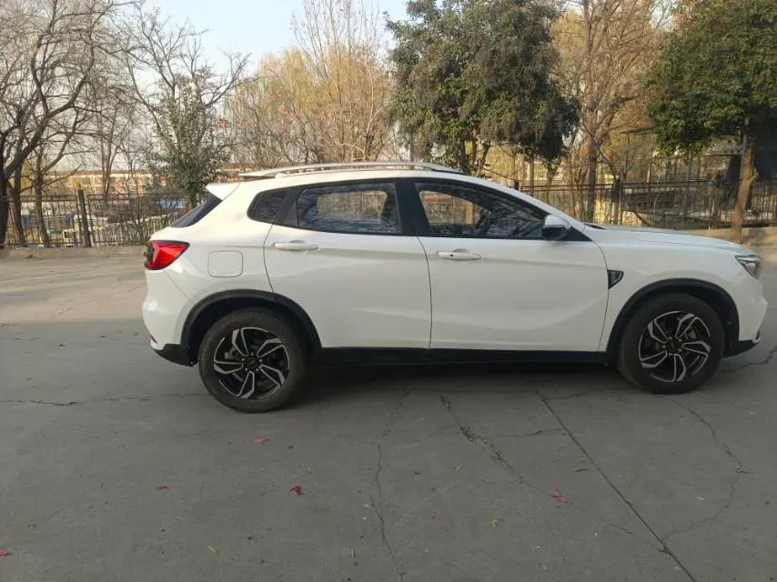 2018 Landwind XiaoYao 1.5T 163HP L4 CVT,autocango,china used car exporter,china ev exporter,chinese used car exporter,chinese used ev exporter