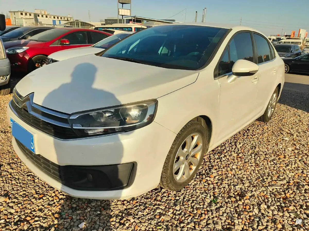 2018 Citroen C4 C-Quatre 1.6L 117HP L4 6AT