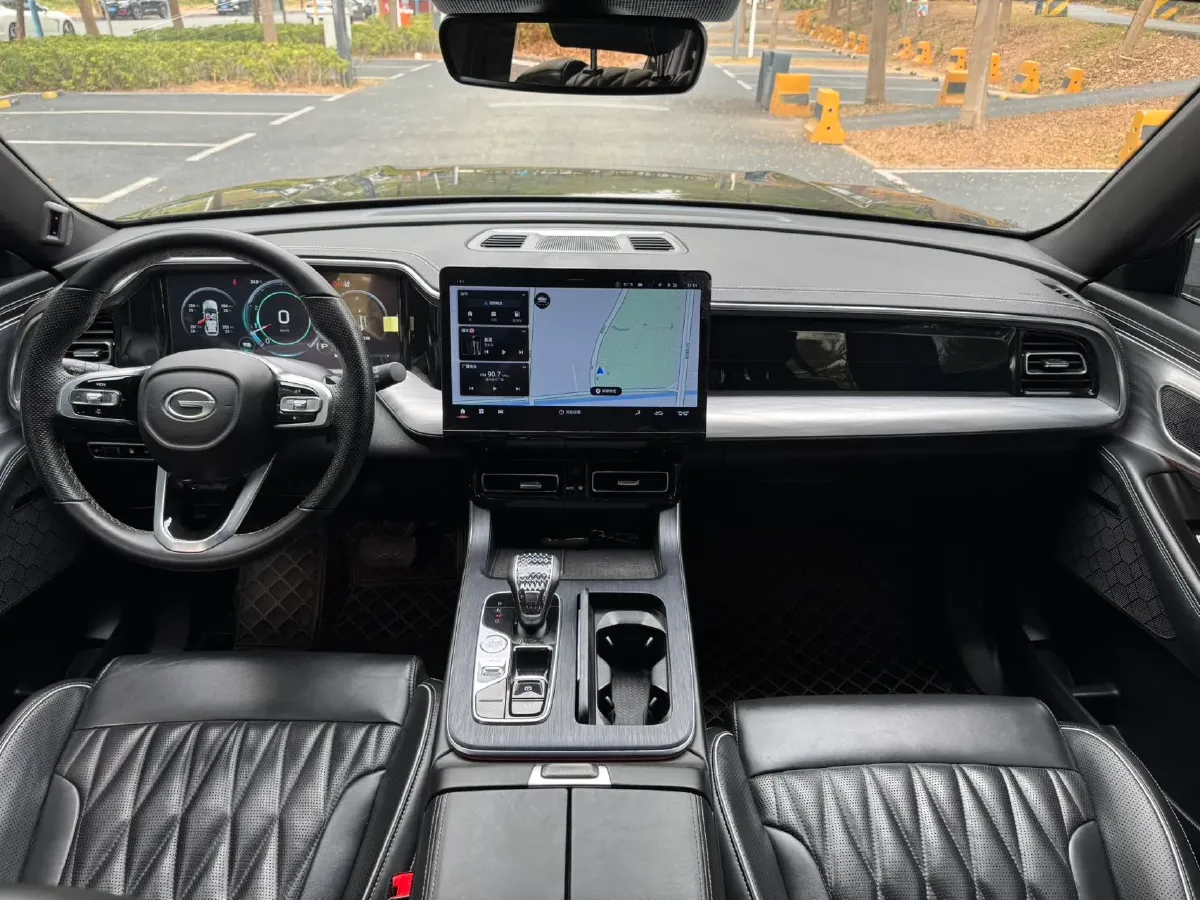 2024 GAC Trumpchi GS8 2.0T 252HP L4 8AT,autocango,china used car exporter,china ev exporter,chinese used car exporter,chinese used ev exporter