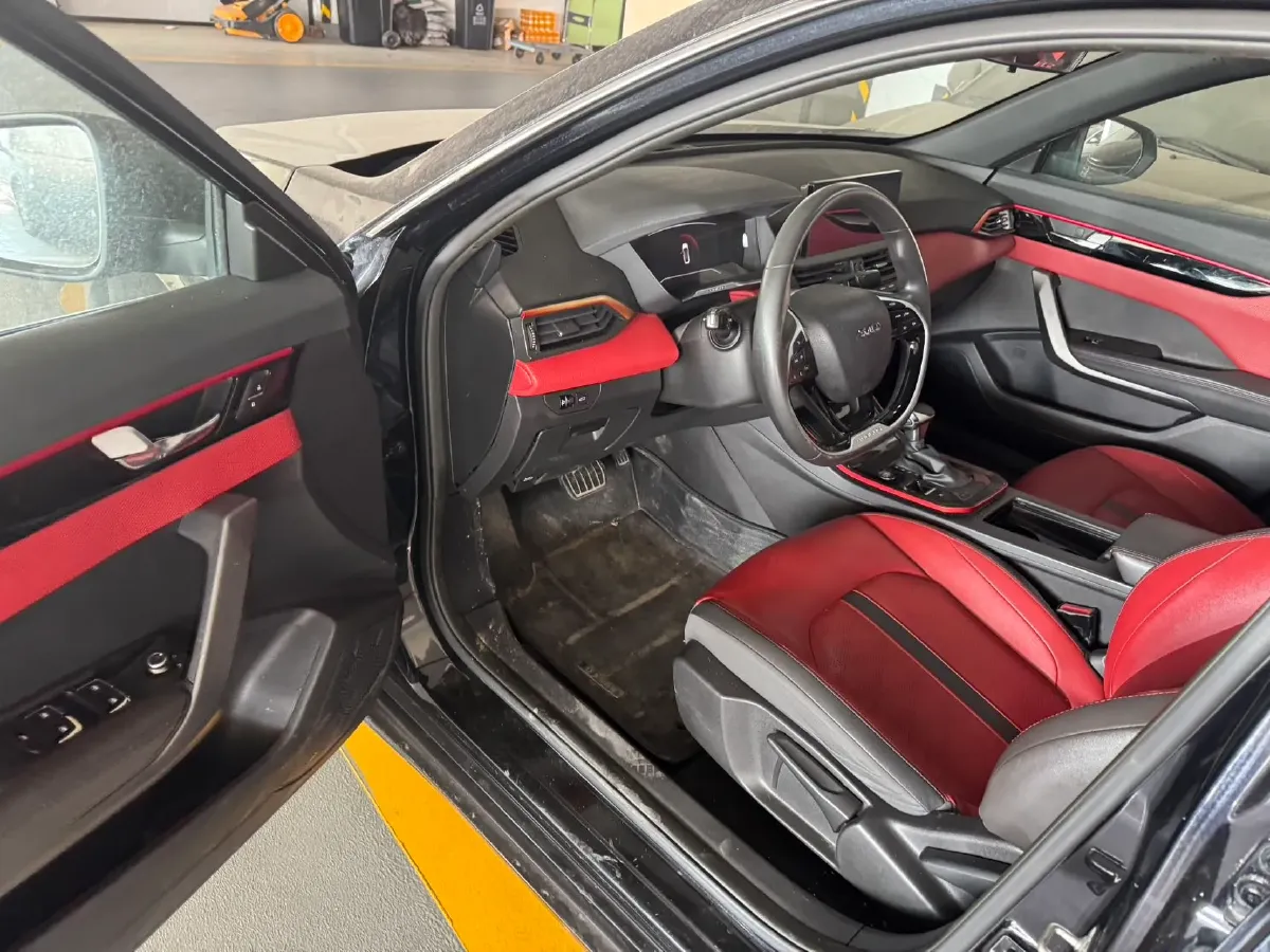 2021 DongFeng Aeolus YiXuan 1.5T 150HP L4 6DCT,autocango,china used car exporter,china ev exporter,chinese used car exporter,chinese used ev exporter