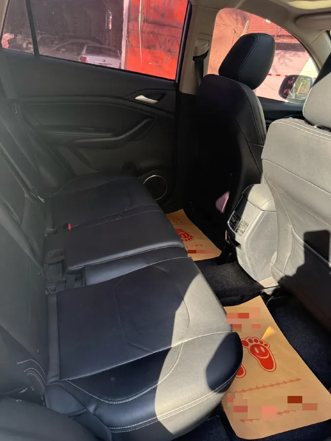 2020 BYD Song 1.5T 160HP L4 6MT,autocango,china used car exporter,china ev exporter,chinese used car exporter,chinese used ev exporter