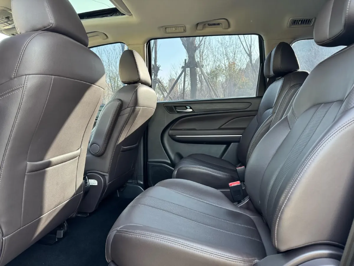 2021 GAC Trumpchi M6 1.5T 169HP L4 7DCT,autocango,china used car exporter,china ev exporter,chinese used car exporter,chinese used ev exporter