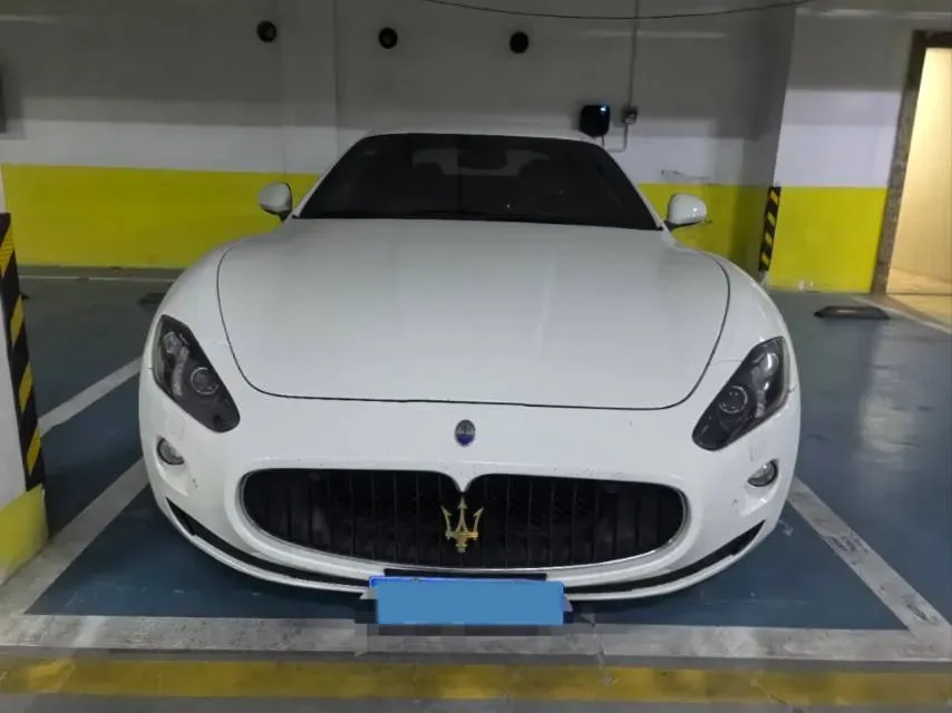 2007 Maserati GranTurismo 4.2L 405HP V8 6AT,autocango,china used car exporter,china ev exporter,chinese used car exporter,chinese used ev exporter