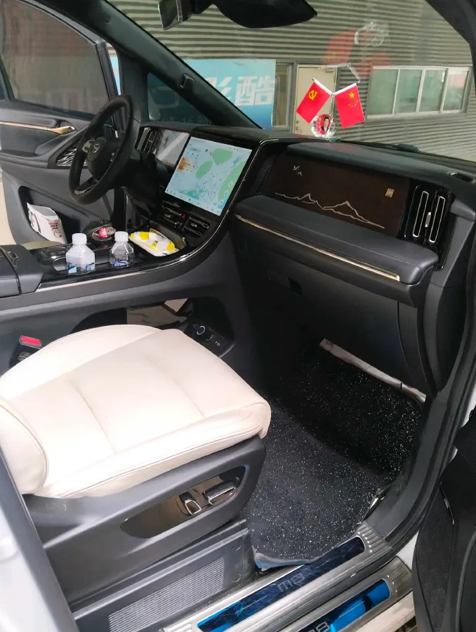 2023 GAC Trumpchi M8 2.0T 190HP L4 E-CVT Hybrid,autocango,china used car exporter,china ev exporter,chinese used car exporter,chinese used ev exporter