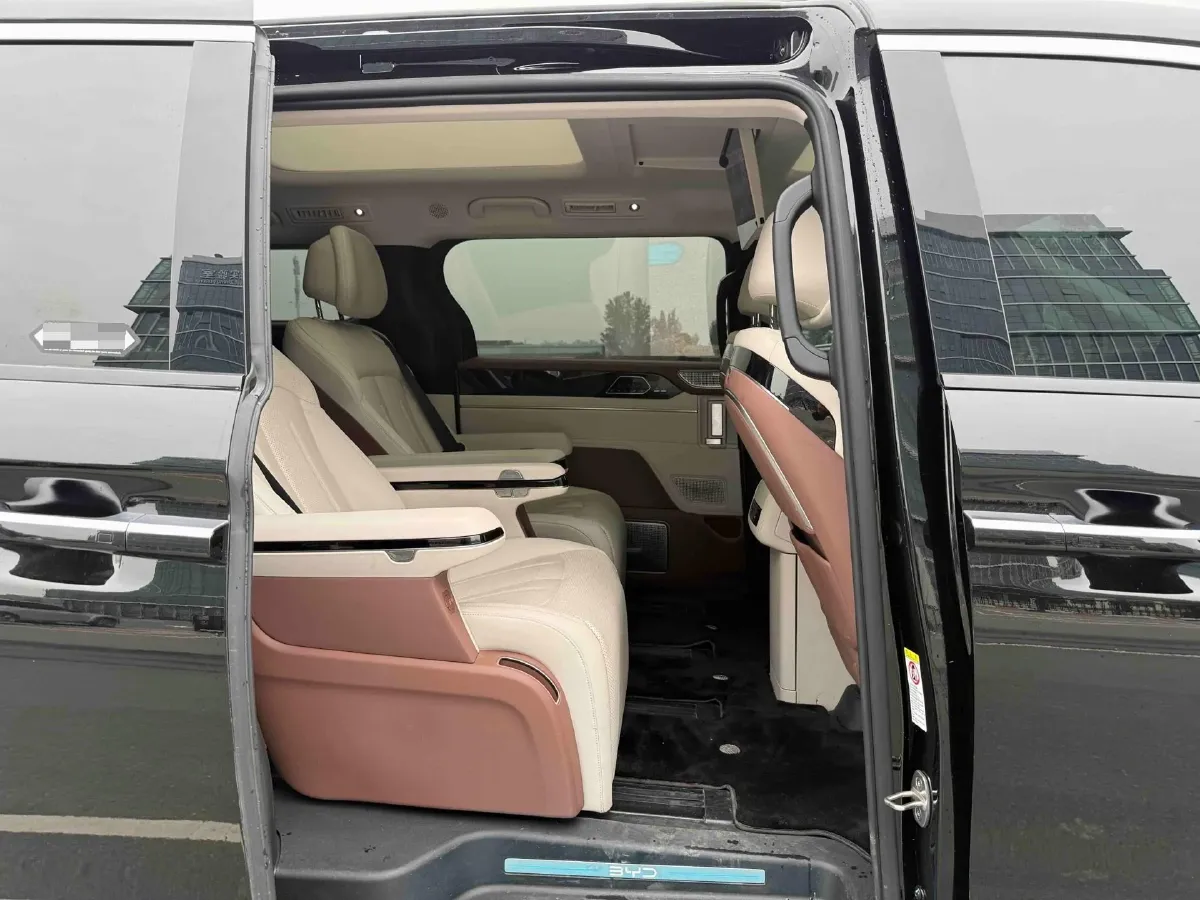 2025 BYD Xia 1.5T 156HP L4 E-CVT PHEV 36.6KWH,autocango,china used car exporter,china ev exporter,chinese used car exporter,chinese used ev exporter