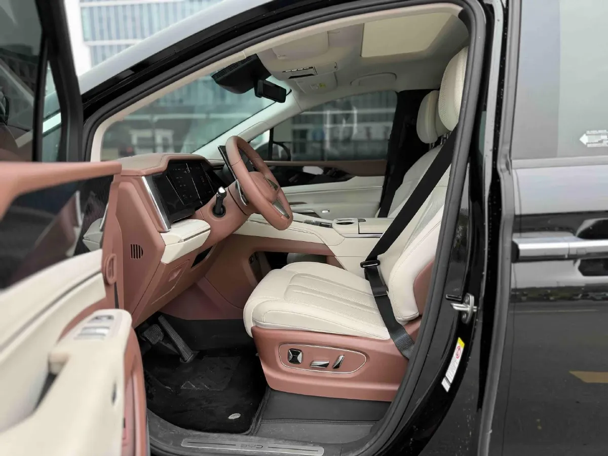 2025 BYD Xia 1.5T 156HP L4 E-CVT PHEV 36.6KWH,autocango,china used car exporter,china ev exporter,chinese used car exporter,chinese used ev exporter