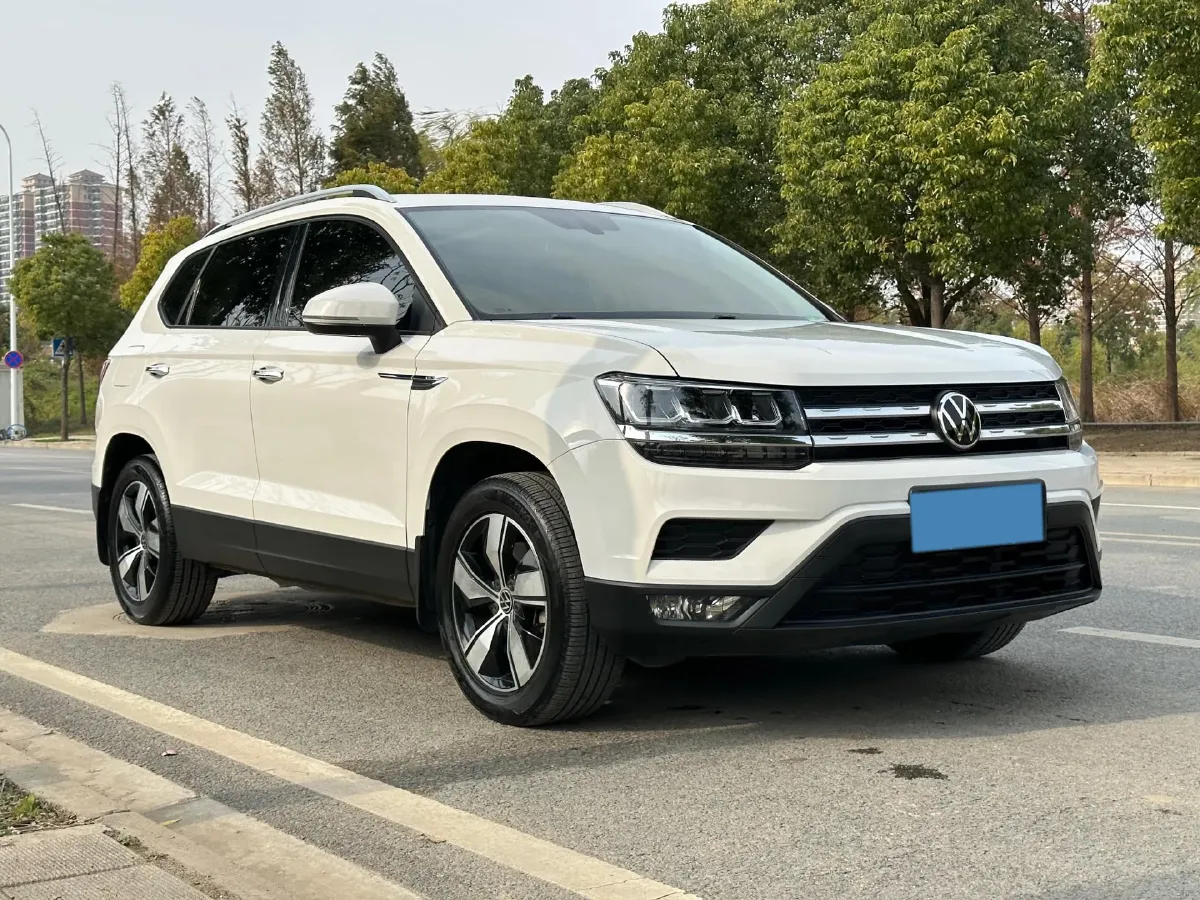 2022 Ford Transit 2.0T 202HP L4 6AT,autocango,china used car exporter,china ev exporter,chinese used car exporter,chinese used ev exporter