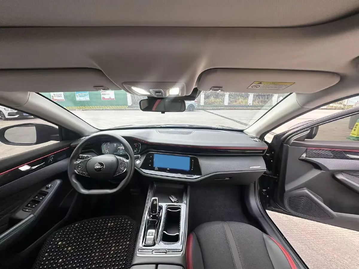 2021 DongFeng Aeolus YiXuan MAX 1.5T 190HP L4 7DCT,autocango,china used car exporter,china ev exporter,chinese used car exporter,chinese used ev exporter