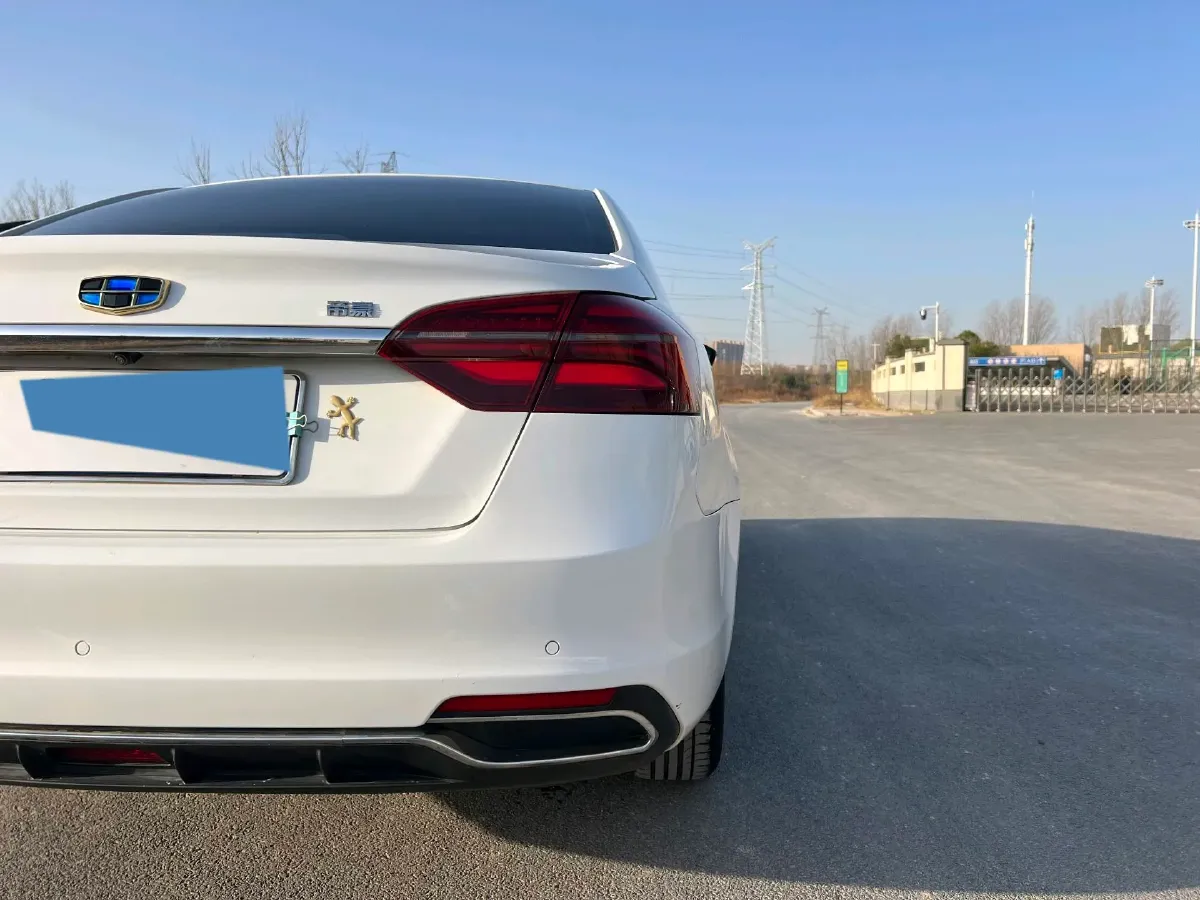 2018 Geely Emgrand 1.5L 109HP L4 5MT,autocango,china used car exporter,china ev exporter,chinese used car exporter,chinese used ev exporter